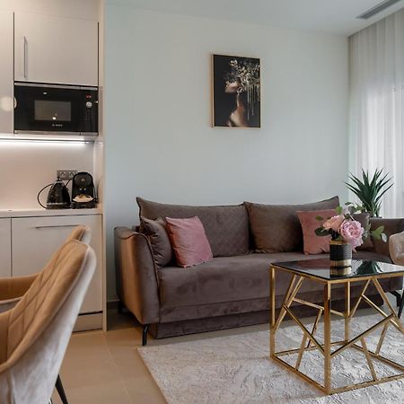 Intempo Residence By Leo Apartments بينايدورم المظهر الخارجي الصورة