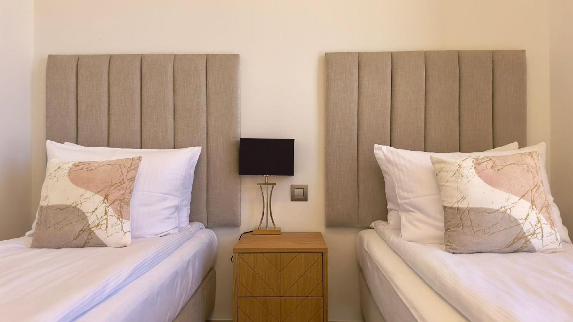 Intempo Residence By Leo Apartments بينايدورم المظهر الخارجي الصورة