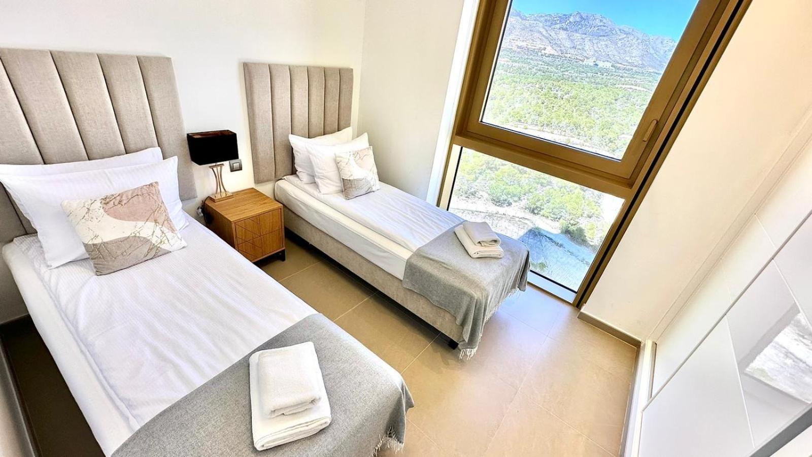 Intempo Residence By Leo Apartments بينايدورم المظهر الخارجي الصورة