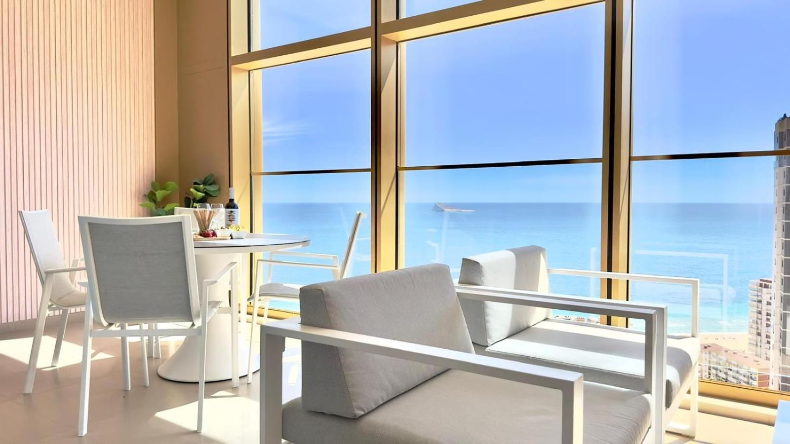 Intempo Residence By Leo Apartments بينايدورم الغرفة الصورة