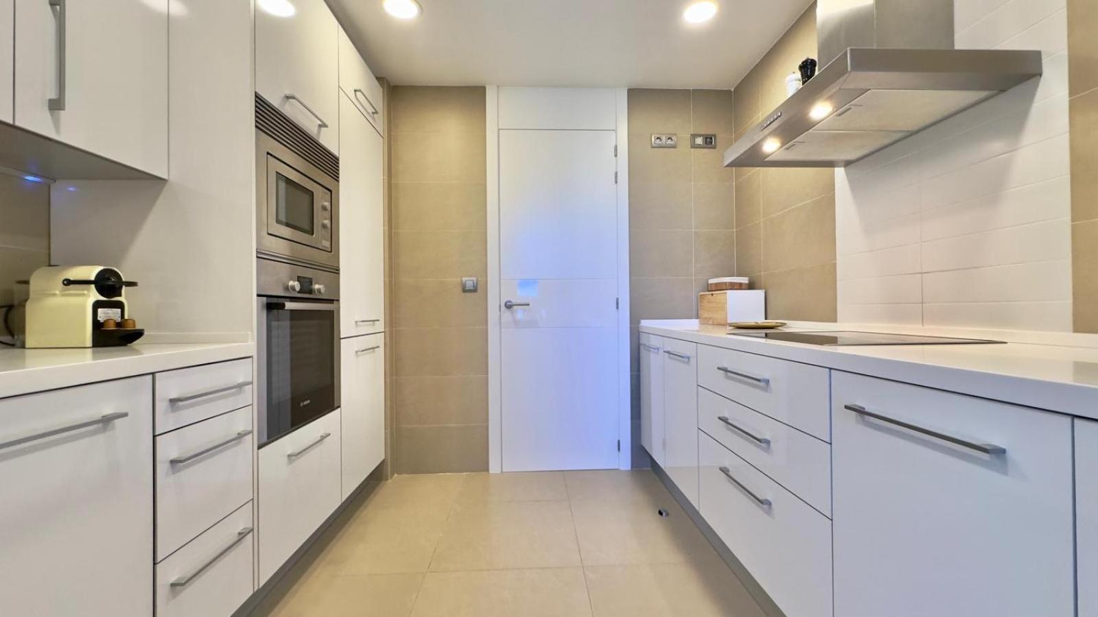 Intempo Residence By Leo Apartments بينايدورم الغرفة الصورة