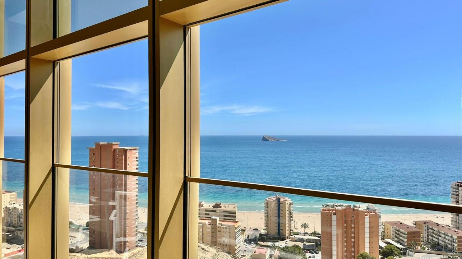 Intempo Residence By Leo Apartments بينايدورم المظهر الخارجي الصورة